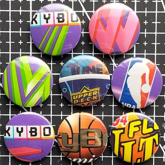 Retro pack 25mm pins (badges)